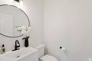 9439 S Meckailee Cv, Sandy, UT 84094 - Photo 22