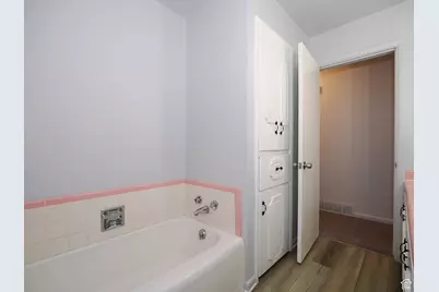 7471 S Spruce St, Midvale, UT 84047 - Photo 30