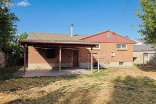 7471 S Spruce St, Midvale, UT 84047 - Photo 8