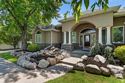 924 E College St, Millcreek, UT 84117 - Photo 2