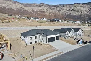 710 E Mountain Road N, North Ogden, UT 84414 - Photo 2