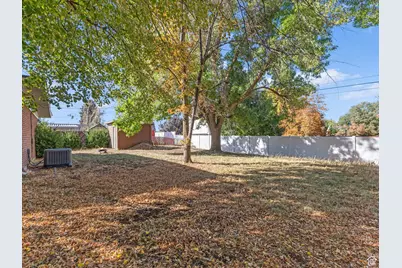 1443 N 200 W, Sunset, UT 84015 - Photo 16