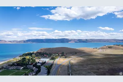 2826 S Country Club Dr #19, Garden City, UT 84028 - Photo 92