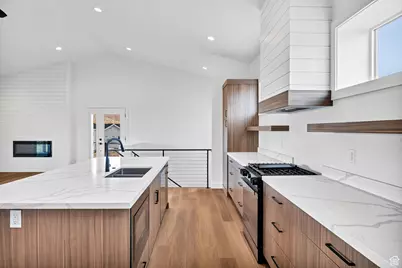 2826 S Country Club Dr #19, Garden City, UT 84028 - Photo 26