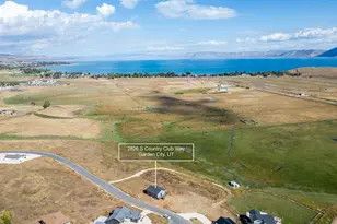 2826 S Country Club Dr, Garden City, UT 84028 - Photo 76