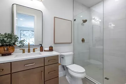 4455 S Holladay Park Ln E, Holladay, UT 84124 - Photo 28