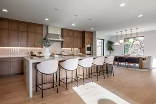 4455 S Holladay Park Ln E, Holladay, UT 84124 - Photo 1