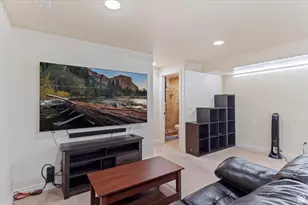 7218 S Viansa Ct, Midvale, UT 84047 - Photo 24