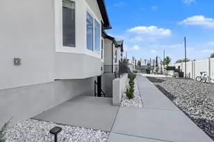 3881 N Chapman Dr, Eagle Mountain, UT 84005 - Photo 46