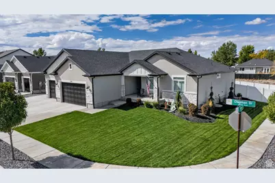 3881 N Chapman Dr, Eagle Mountain, UT 84005 - Photo 2