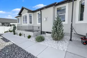 3881 N Chapman Dr, Eagle Mountain, UT 84005 - Photo 44