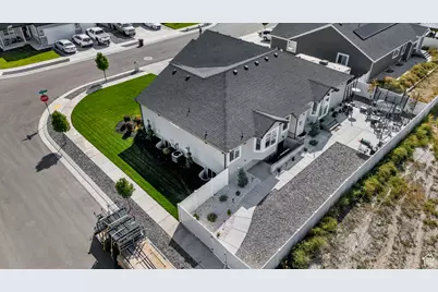 3881 N Chapman Dr, Eagle Mountain, UT 84005 - Photo 58