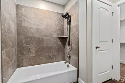 454 S Corner View Dr E, Tooele, UT 84074 - Photo 20