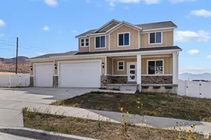 454 S Corner View Dr E, Tooele, UT 84074 - Photo 2