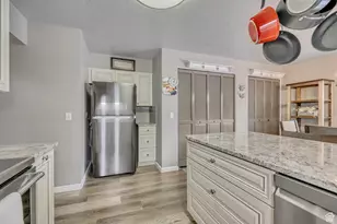 6886 S 670 E, Midvale, UT 84047 - Photo 8