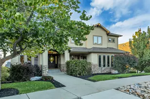 1945 E Seven Oaks Ln, Draper, UT 84020 - Photo 2