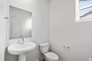 374 W 630 N St, Tooele, UT 84074 - Photo 10