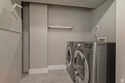 2200 S Wasatch Dr, Salt Lake City, UT 84109 - Photo 18