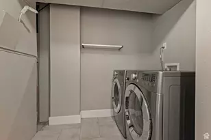 2200 S Wasatch Dr., Salt Lake City, UT 84109 - Photo 18