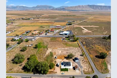 185 S 100 E, Cedar Valley, UT 84013 - Photo 28