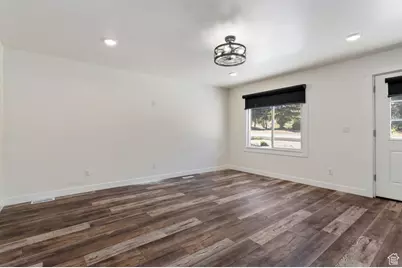 185 S 100 E, Cedar Valley, UT 84013 - Photo 4