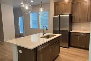 10078 N Loblobby Ln, Highland, UT 84003 - Photo 4