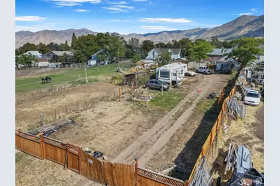 354 S 100 W, Tooele, UT 84074 - Photo 30