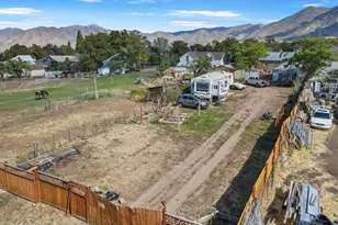 354 S 100 W, Tooele, UT 84074 - Photo 30