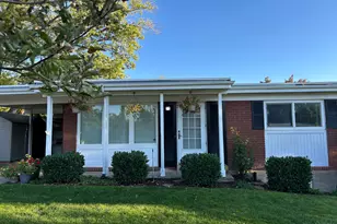 890 E Brookshire Dr, Kaysville, UT 84037 - Photo 2