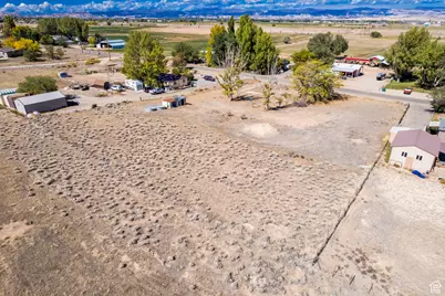 3340 E 5000 S, Naples, UT 84078 - Photo 8