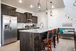 438 N Puerta Dr E, Washington, UT 84780 - Photo 8