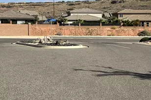 438 N Puerta Dr E, Washington, UT 84780 - Photo 28