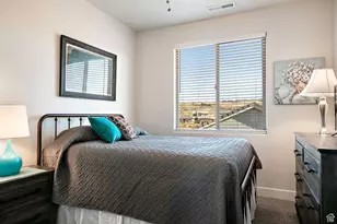 438 N Puerta Dr E, Washington, UT 84780 - Photo 16