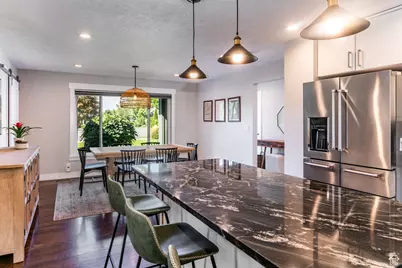 4559 S Kayland Cir, Holladay, UT 84117 - Photo 12