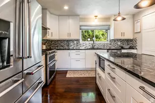 4559 S Kayland Circle, Holladay, UT 84117 - Photo 8