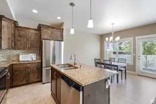 1607 W Beamon S, West Jordan, UT 84084 - Photo 2