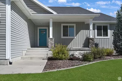 590 N Cherry Ln, Richmond, UT 84333 - Photo 4