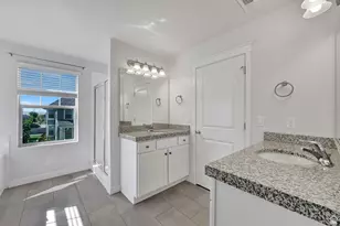 2056 W Phillips St N, Kaysville, UT 84037 - Photo 24