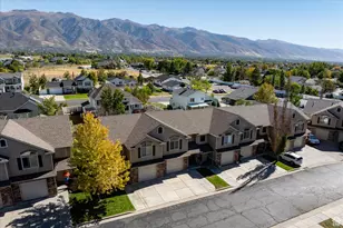 2048 N Evans Cove Loop, Layton, UT 84041 - Photo 34