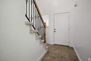 2048 N Evans Cove Loop, Layton, UT 84041 - Photo 6