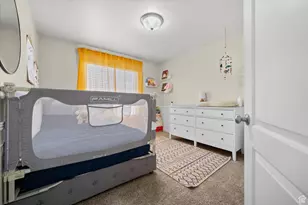 2048 N Evans Cove Loop, Layton, UT 84041 - Photo 18