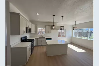 220 E 200 S, Mount Pleasant, UT 84647 - Photo 8