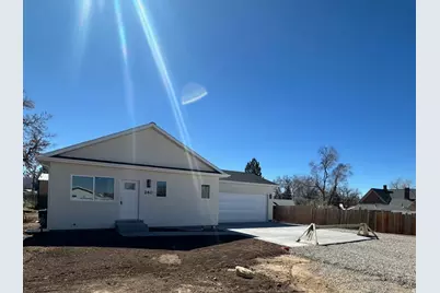 220 E 200 S, Mount Pleasant, UT 84647 - Photo 2
