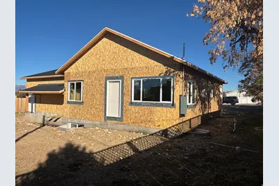 220 E 200 S, Mount Pleasant, UT 84647 - Photo 10