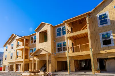 4662 S Poplar Way #Q204, Mapleton, UT 84664 - Photo 1