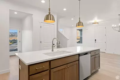 6972 W Lake Ave, South Jordan, UT 84009 - Photo 6