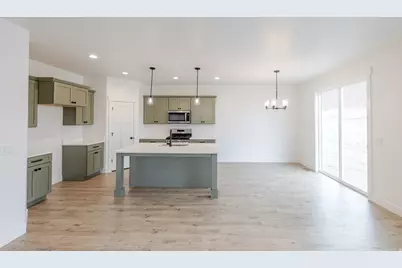 957 N Banner Dr #604, Saratoga Springs, UT 84045 - Photo 2