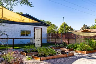 6701 S 2445 E, Cottonwood Heights, UT 84121 - Photo 30