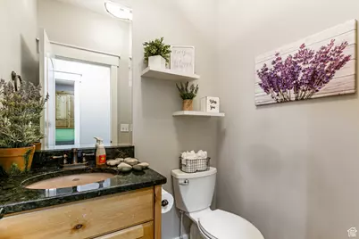 2599 S 3075 W, West Haven, UT 84401 - Photo 18