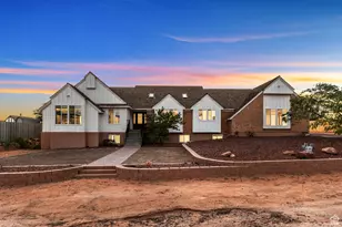 765 N Juniper St, Hildale, UT 84784 - Photo 1